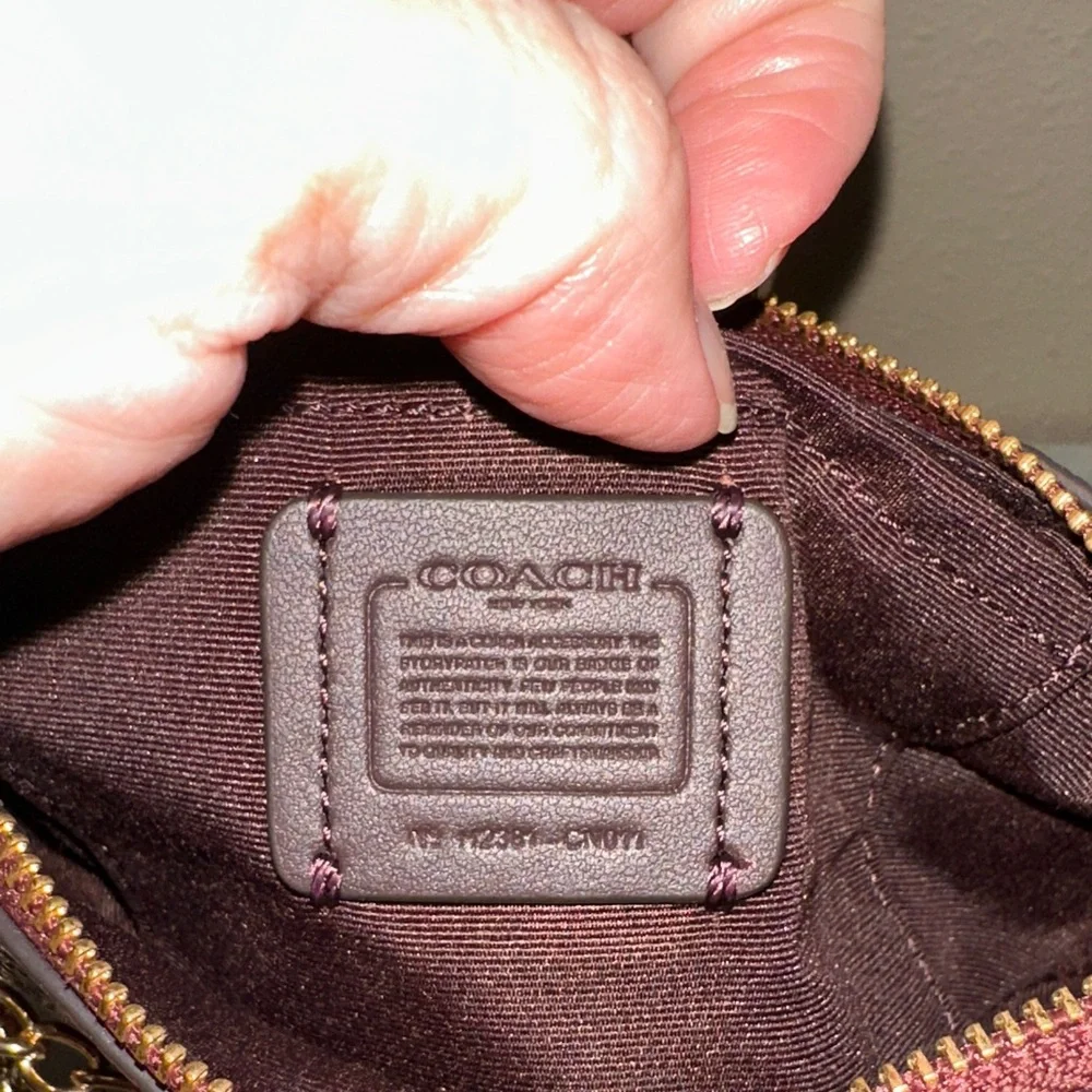 Coach Dark Red Leather Shoulder Bag with Gold Accents - Picture 6 of 8